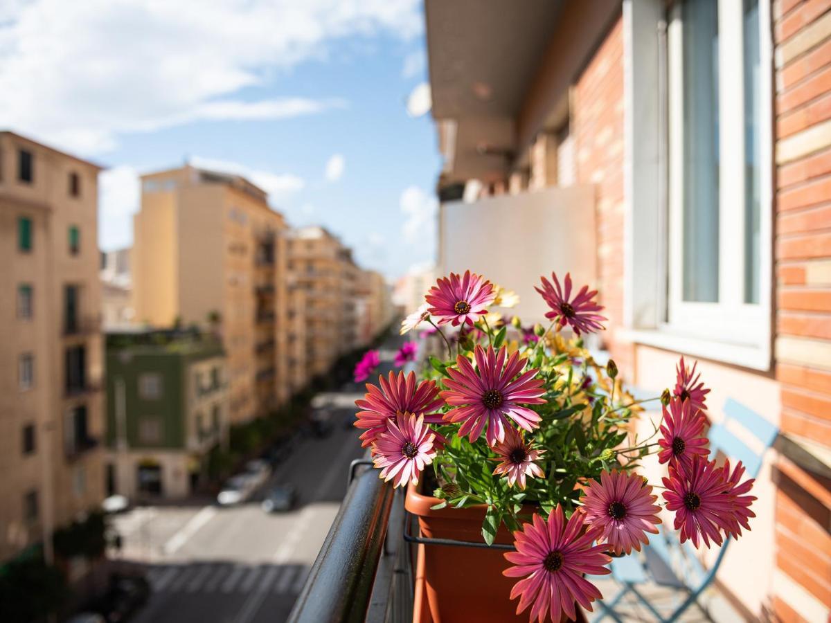 Thanit Rooms Cagliari Kültér fotó